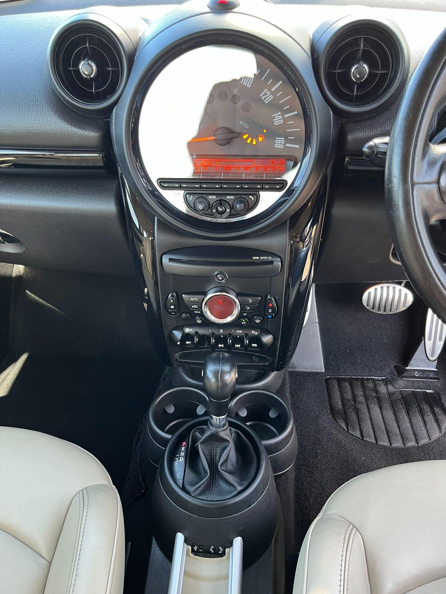 Mini Countryman view 19