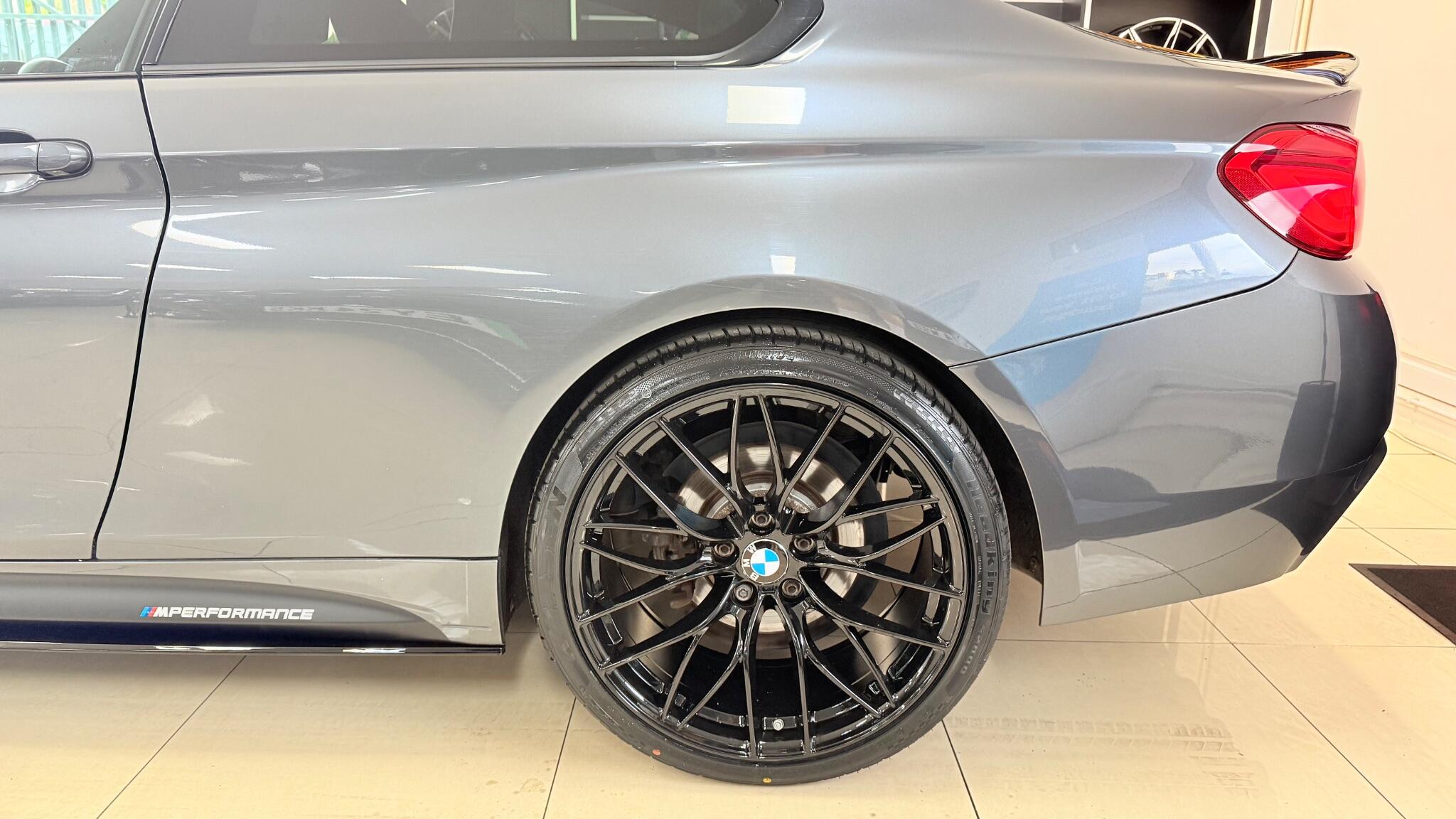 BMW 4 Series view 32