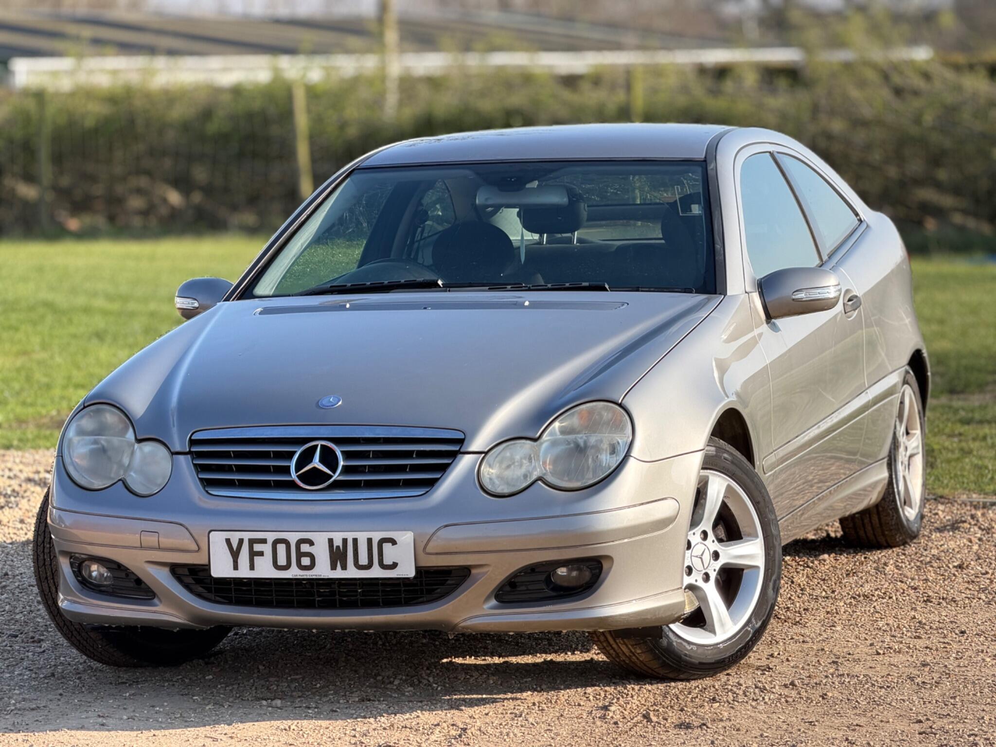 2006 Mercedes-Benz C Class 1.8 C180 Kompressor SE 2dr image 1