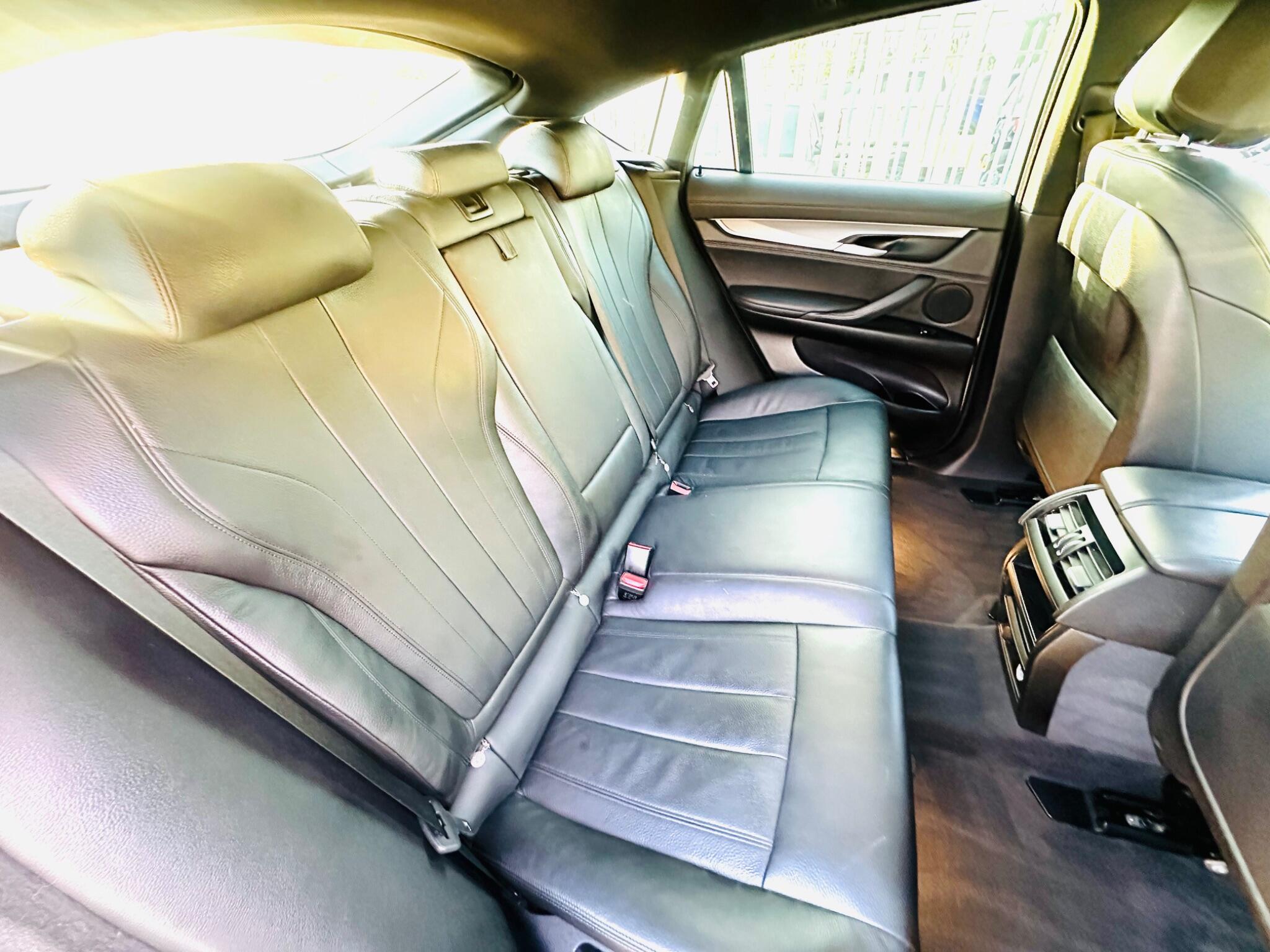 BMW X6 view 70