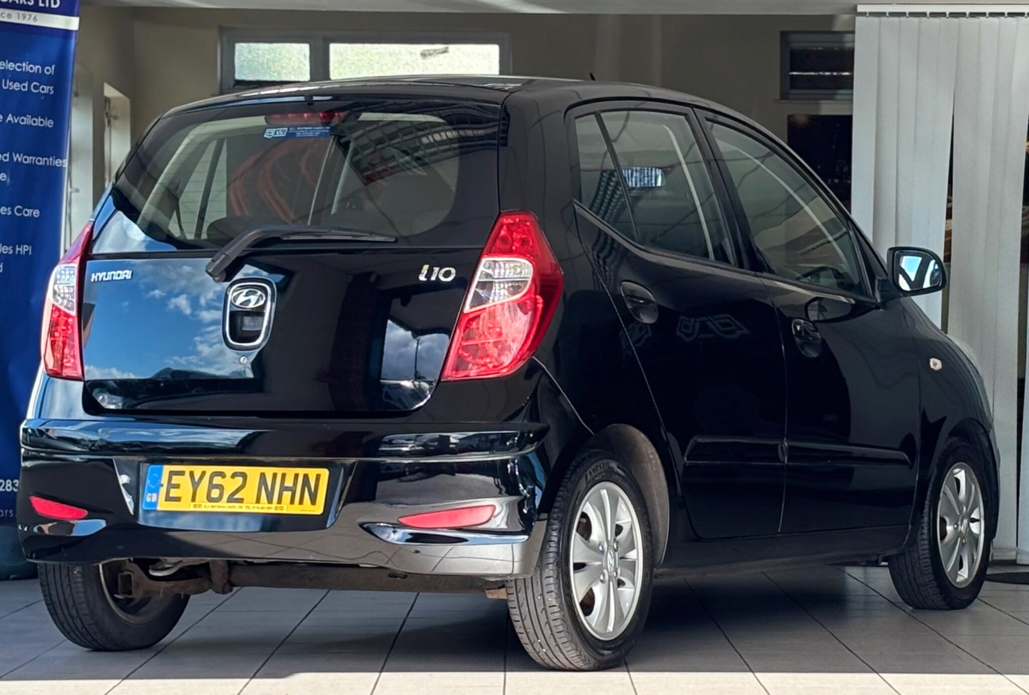 Hyundai I10 view 8