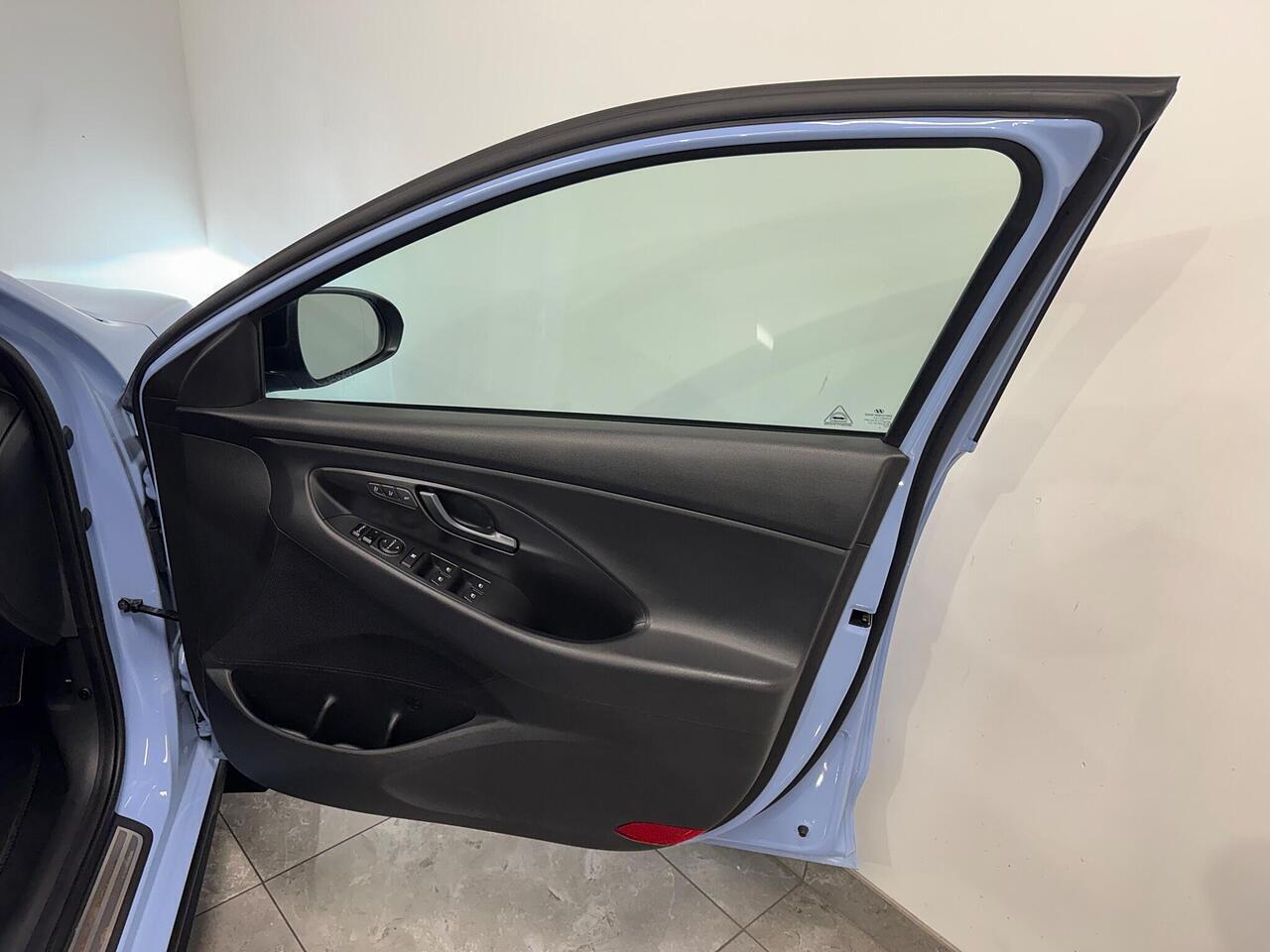 Hyundai i30 view 12