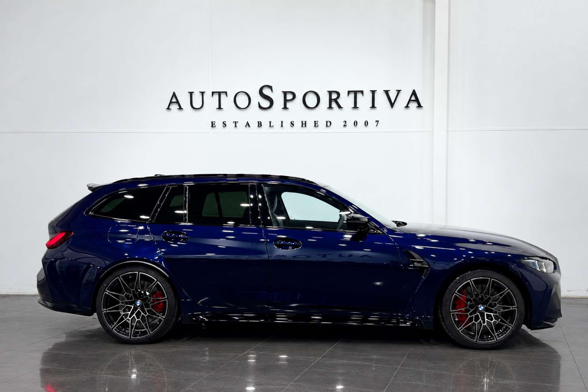 BMW M3 view 3