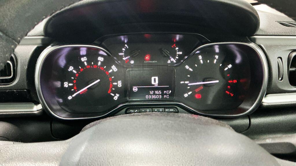 Citroen C3 view 11