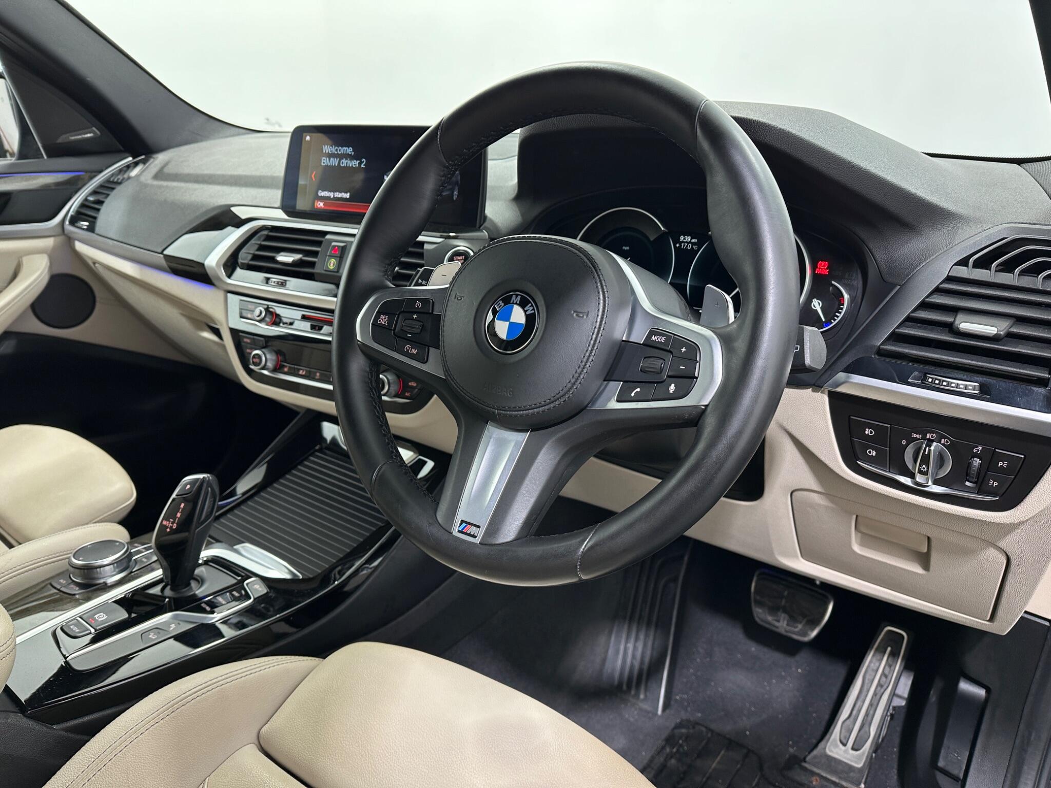 BMW X3 view 11
