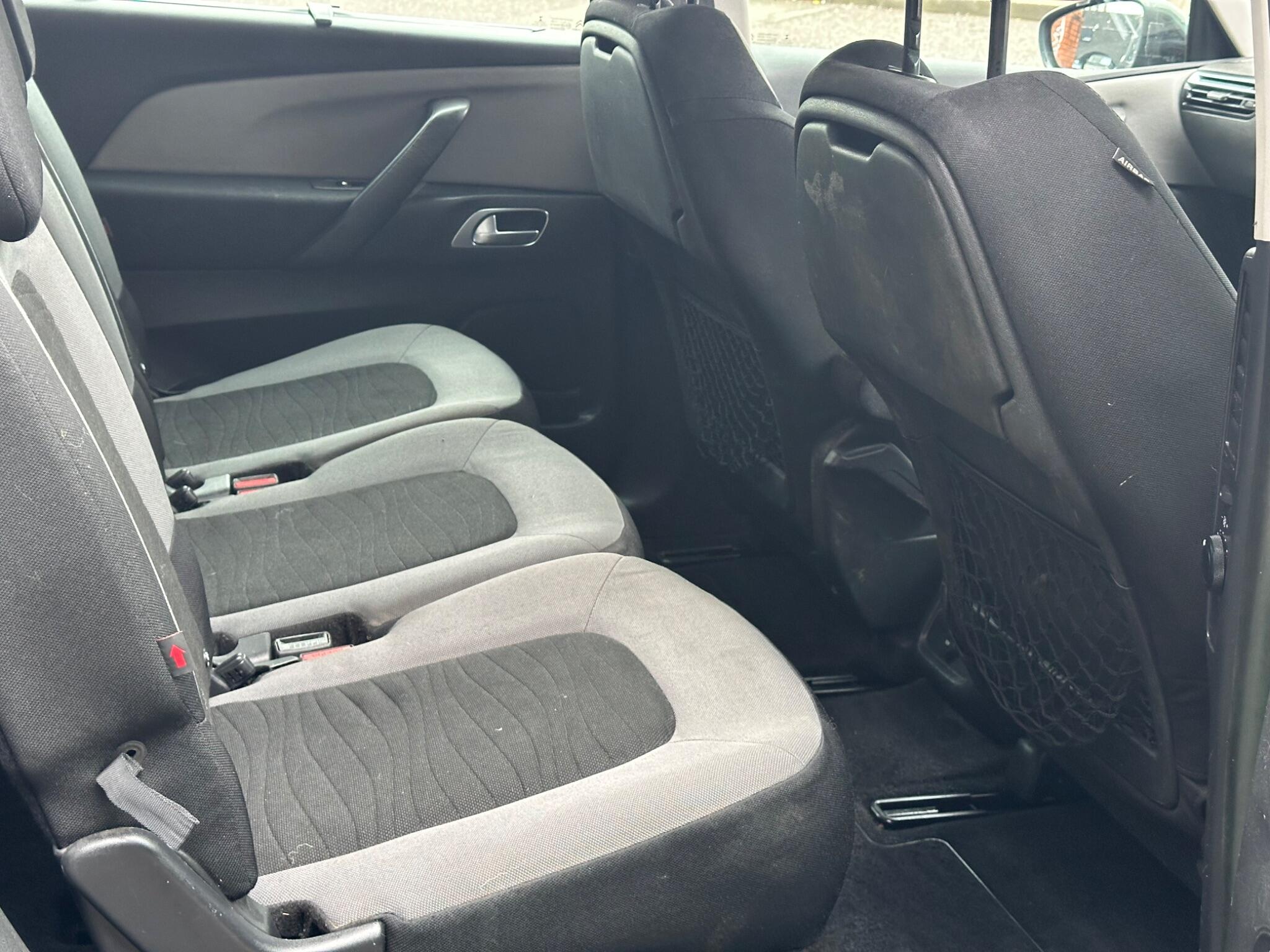 Citroen Grand C4 Picasso view 27