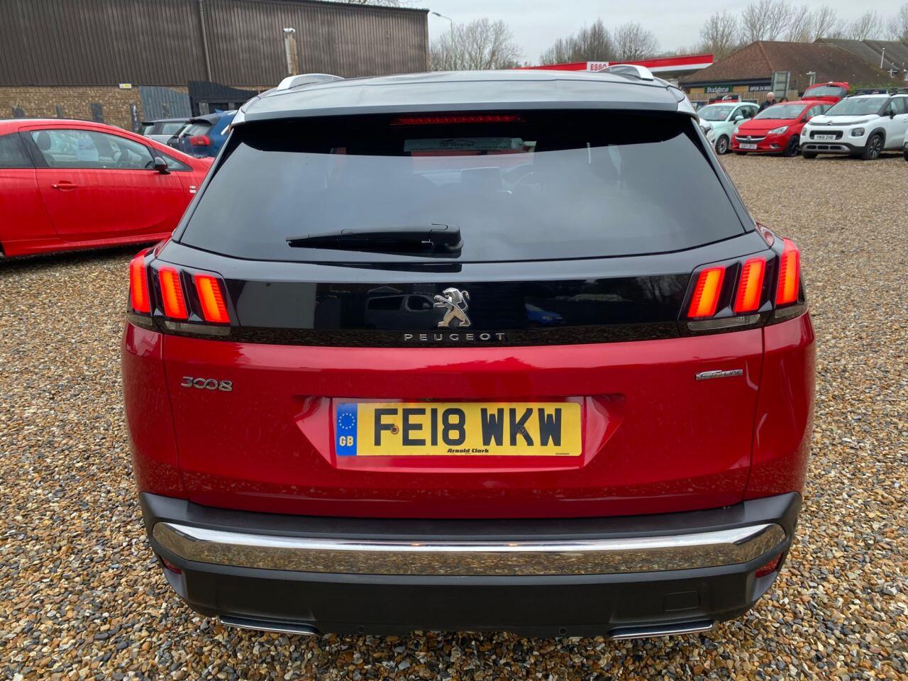 Peugeot 3008 view 6
