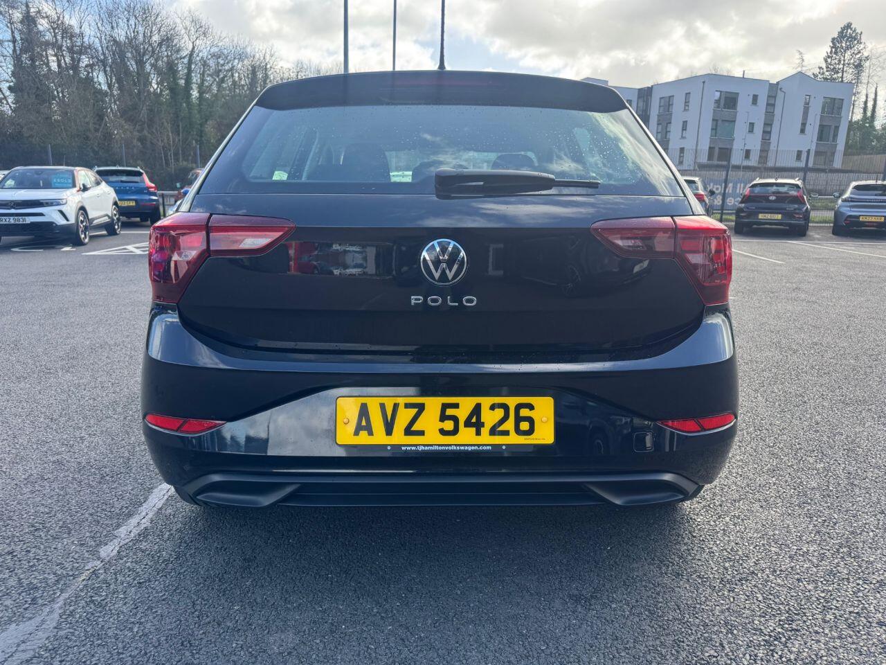 Volkswagen Polo view 4