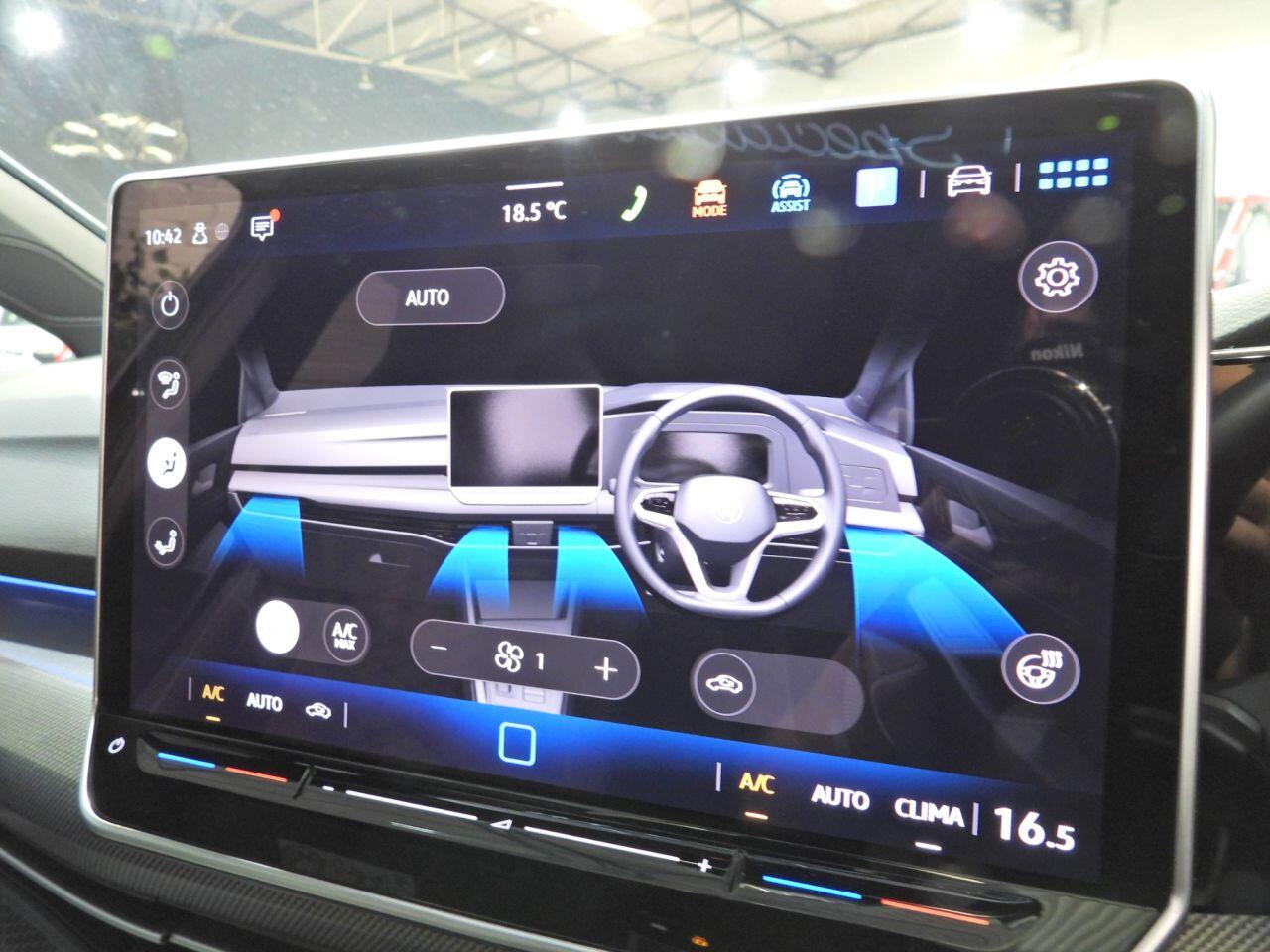 Volkswagen Golf view 31