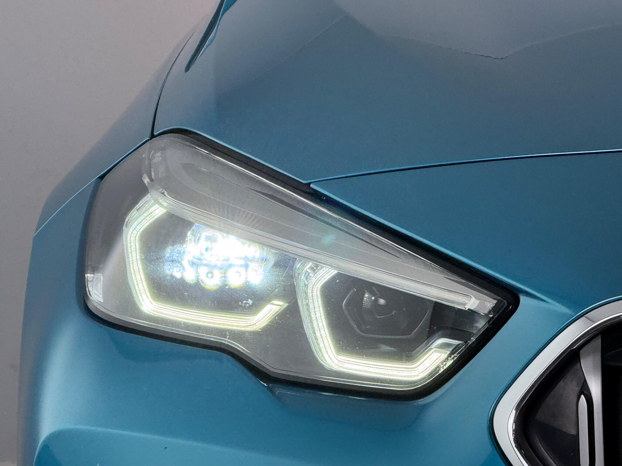 BMW 2 Series view 4