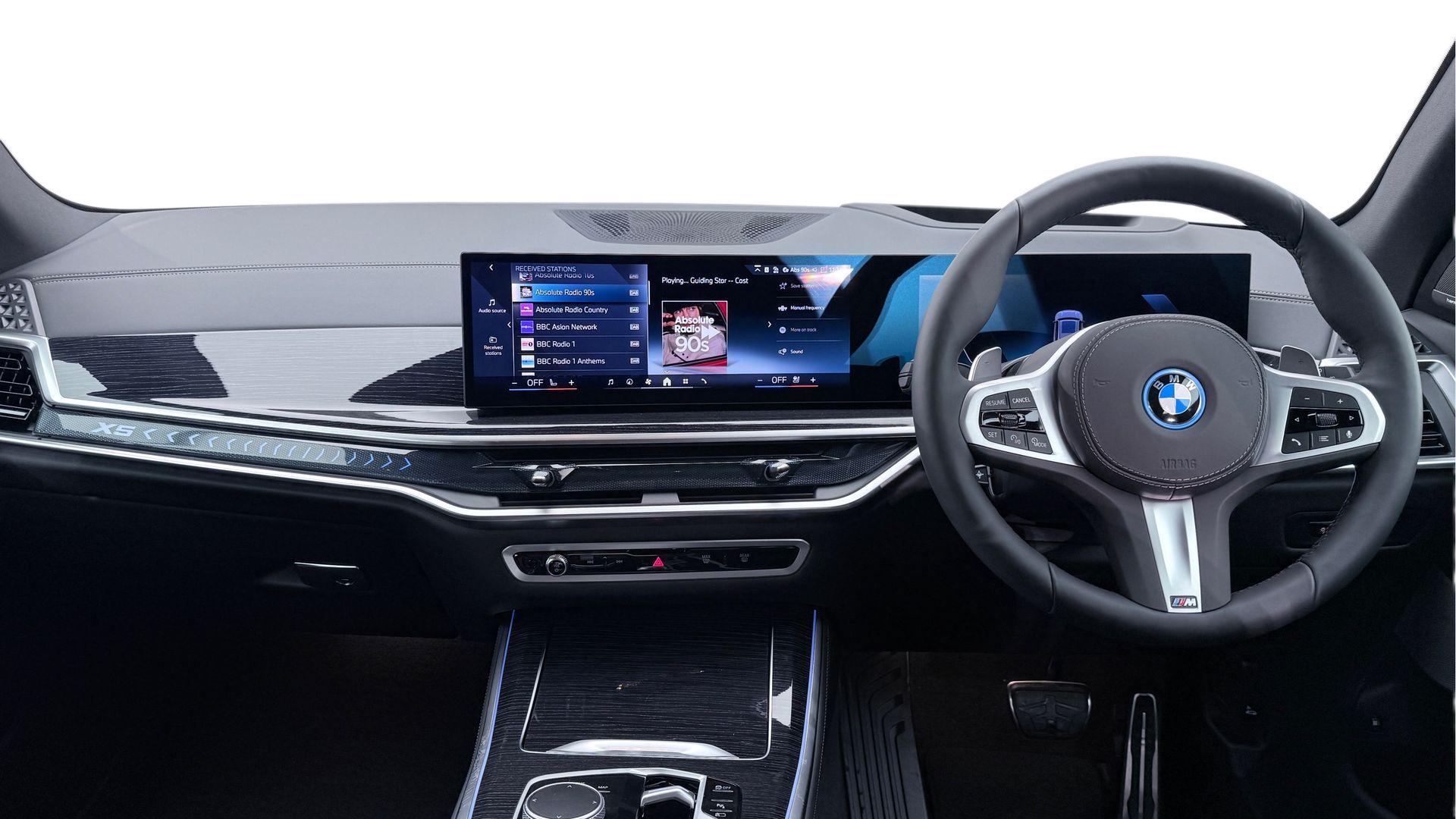 BMW X5 view 4