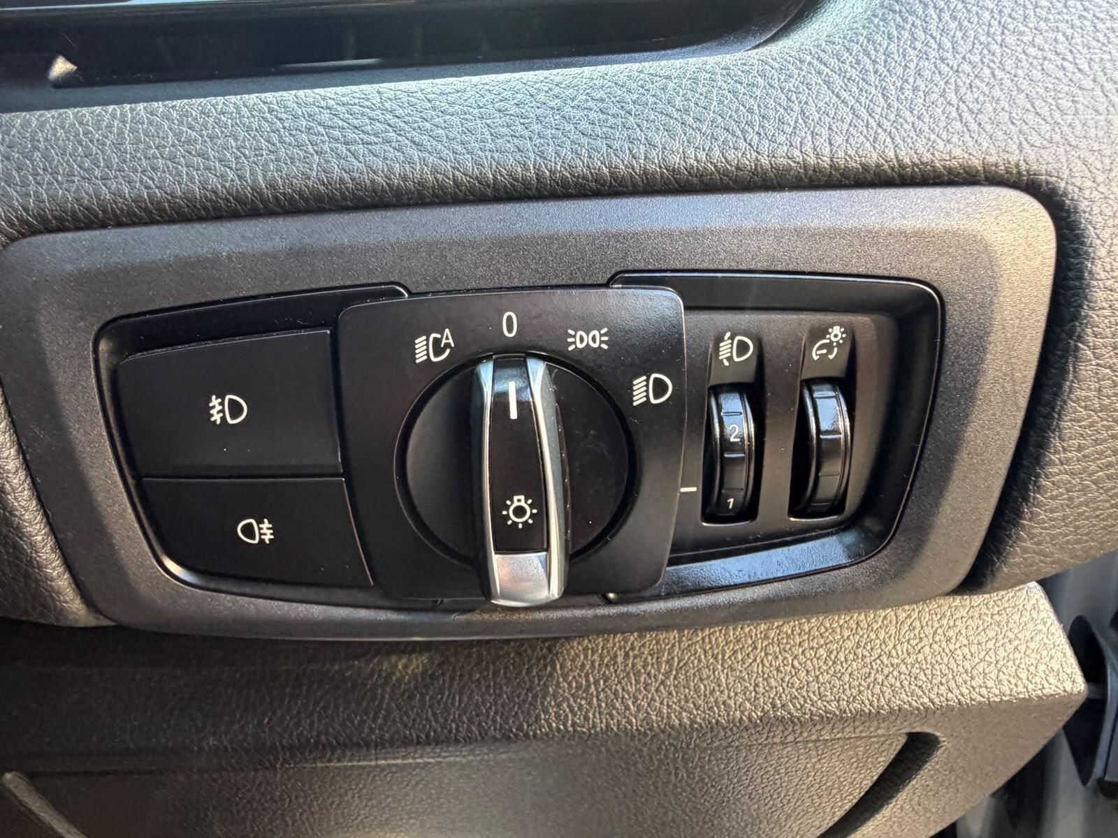BMW 2 Series view 27