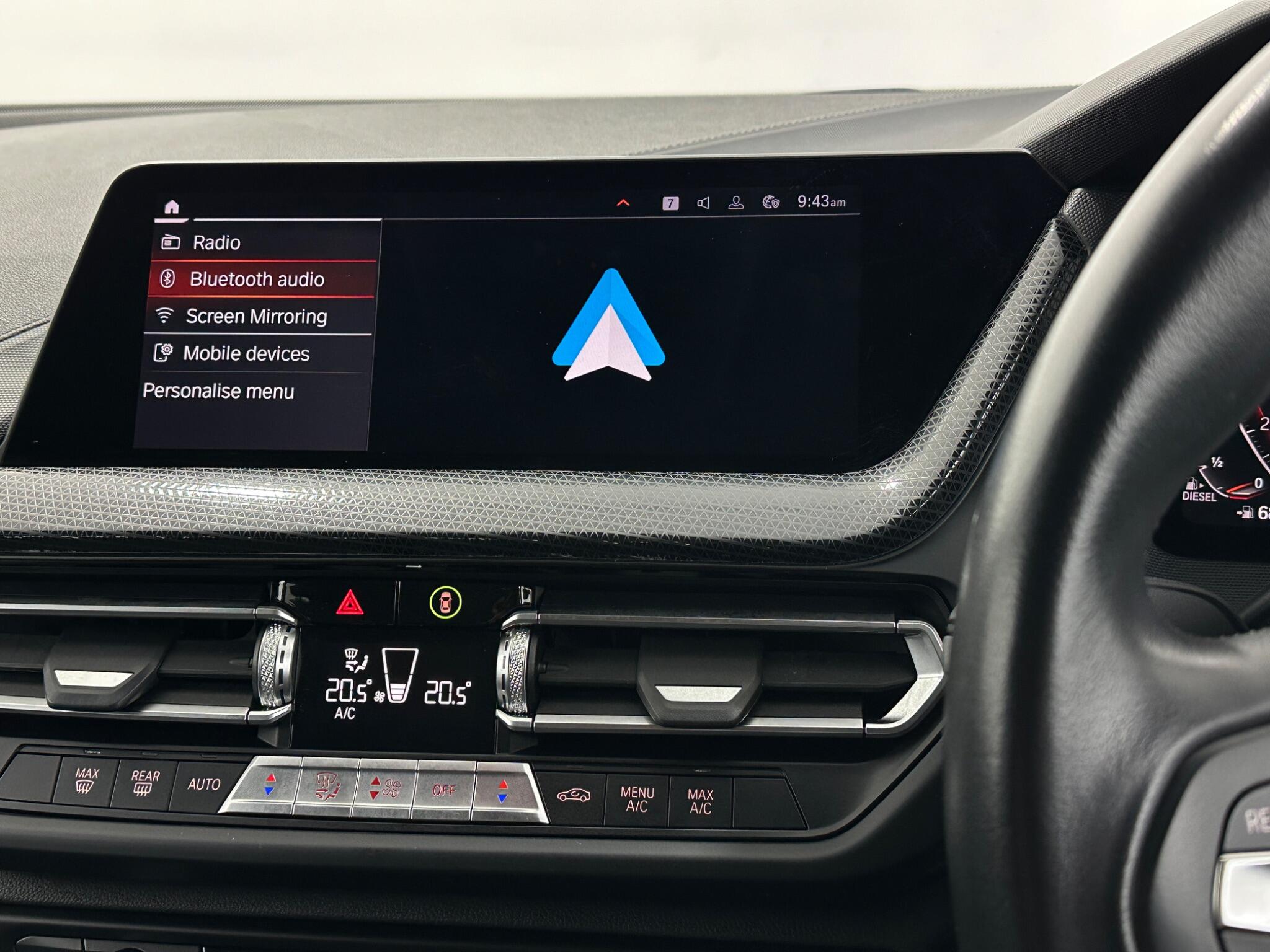 BMW 1 Series view 26