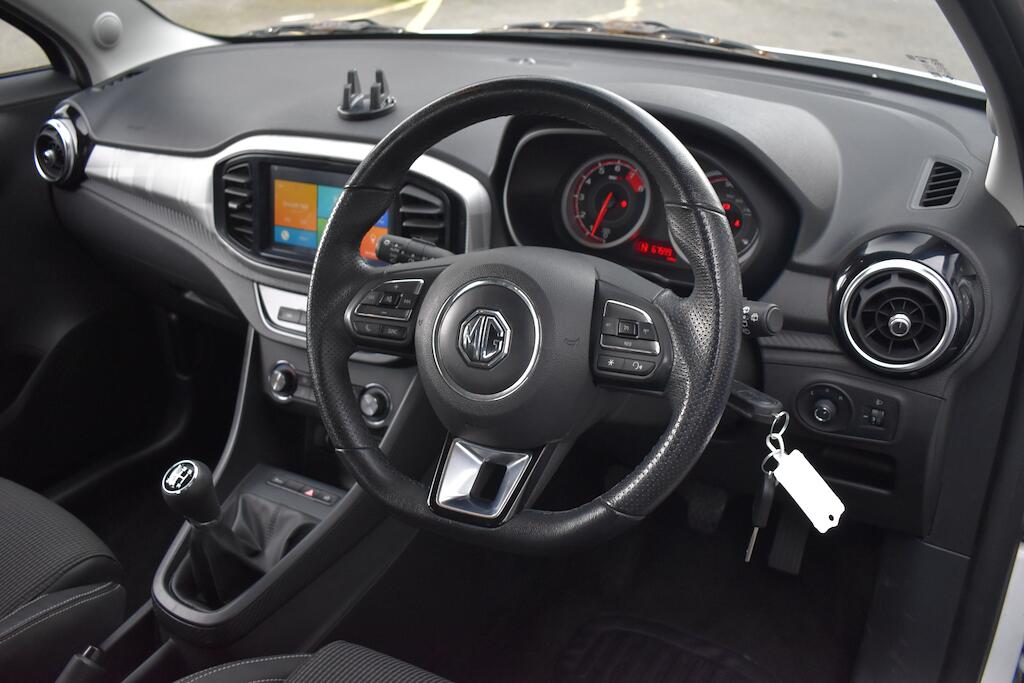 MG MG3 view 10