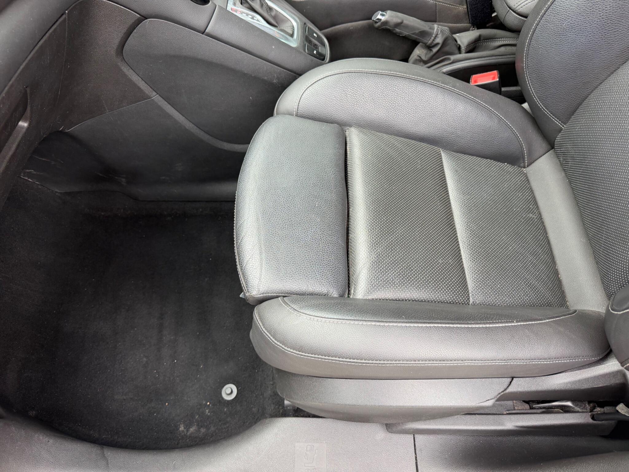 Vauxhall Zafira Tourer view 18