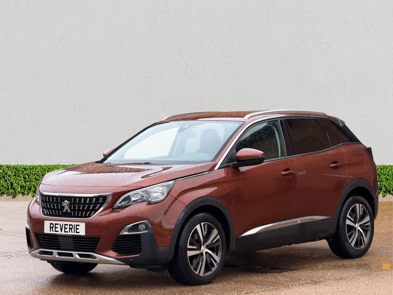 Peugeot 3008 view 3