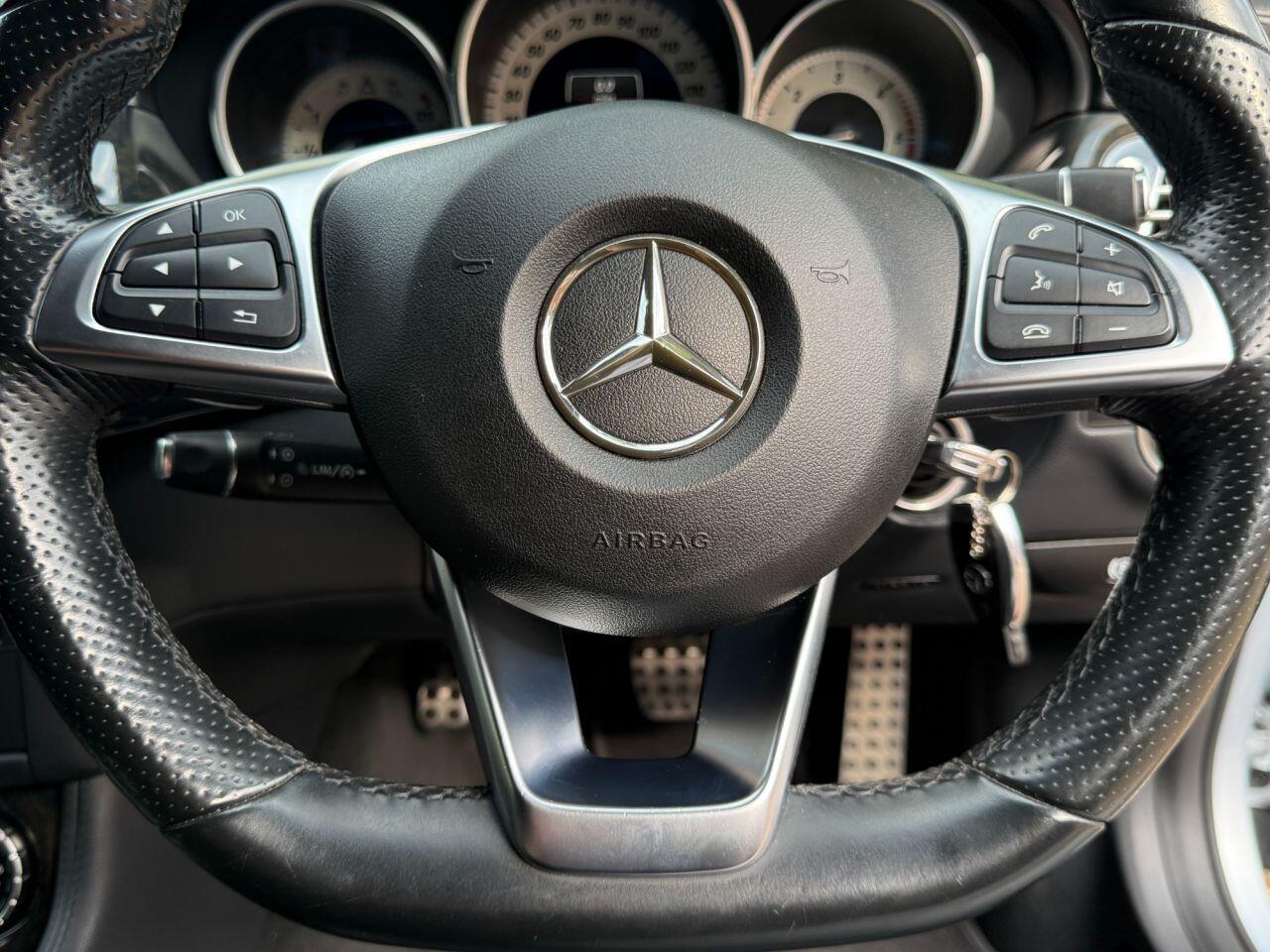 Mercedes-Benz CLS view 14