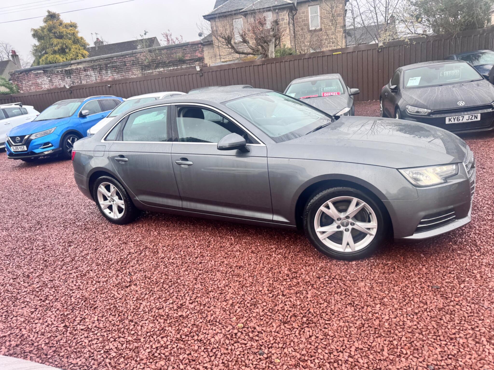 Audi A4 view 6