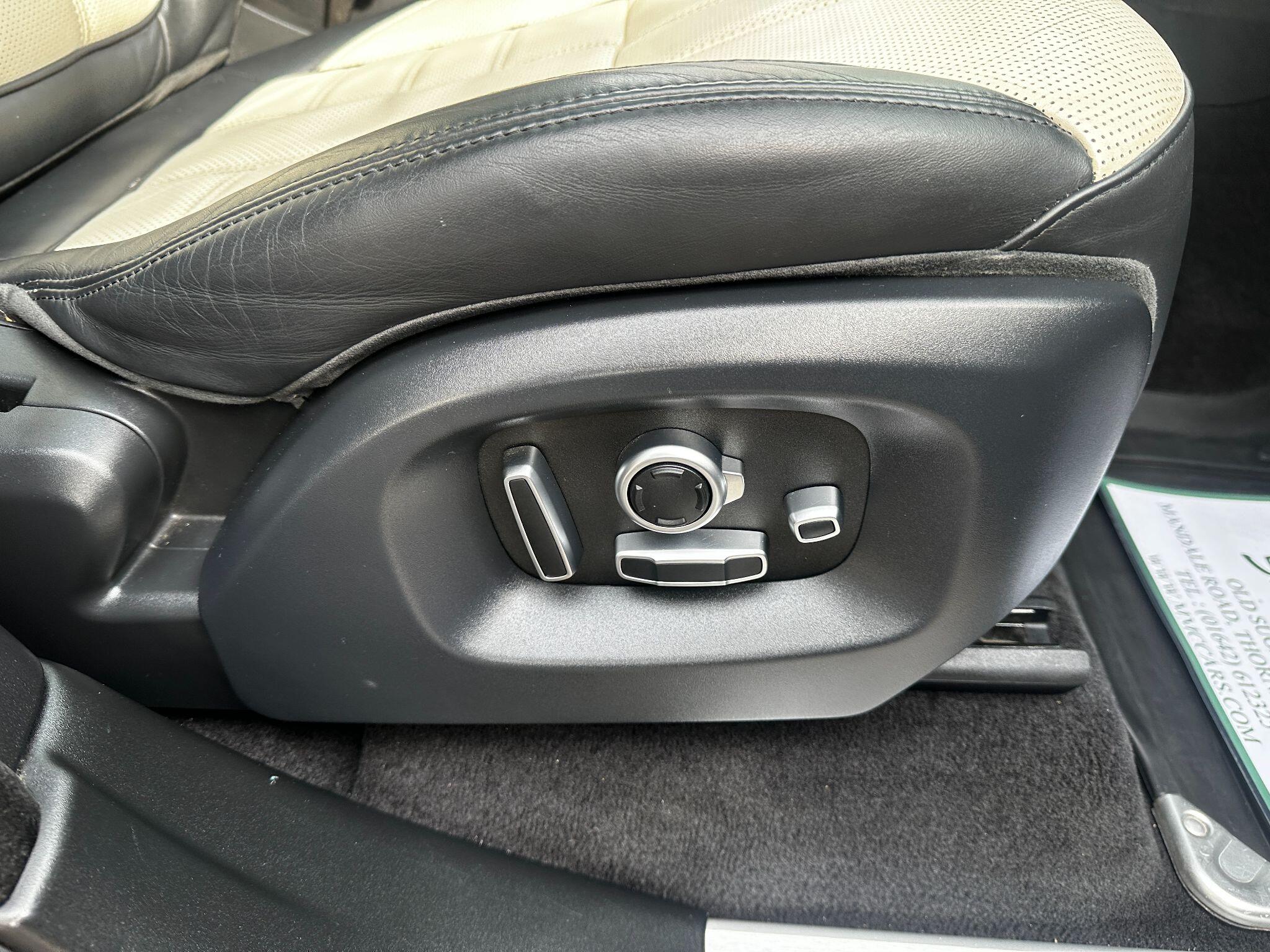 Land Rover Range Rover Sport view 18