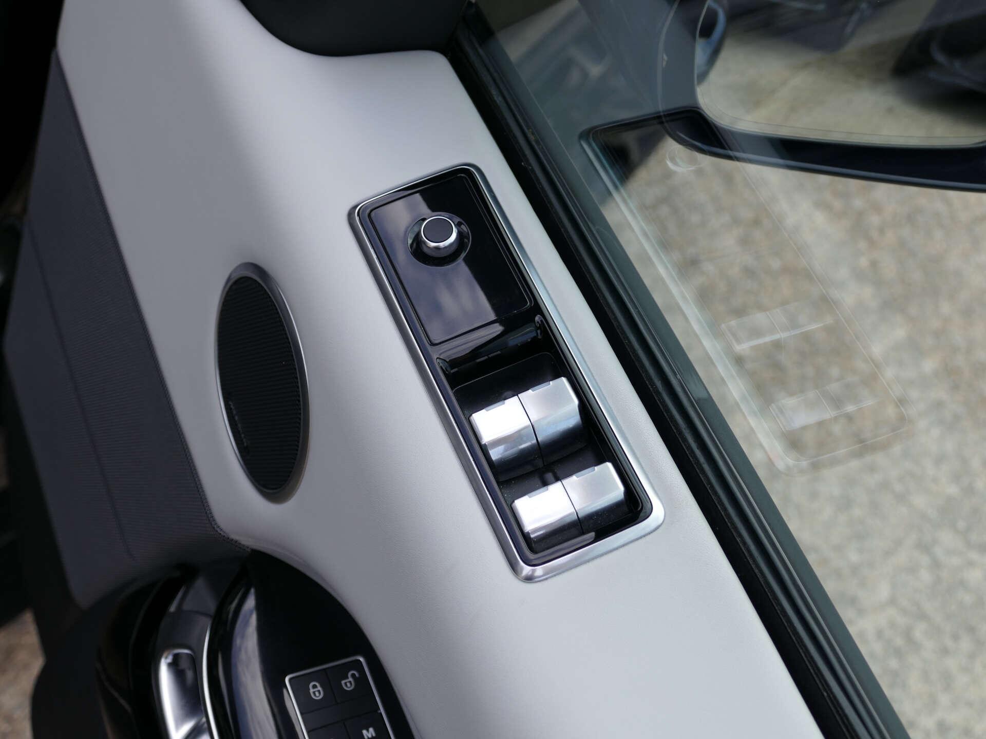 Land Rover Range Rover Sport view 49