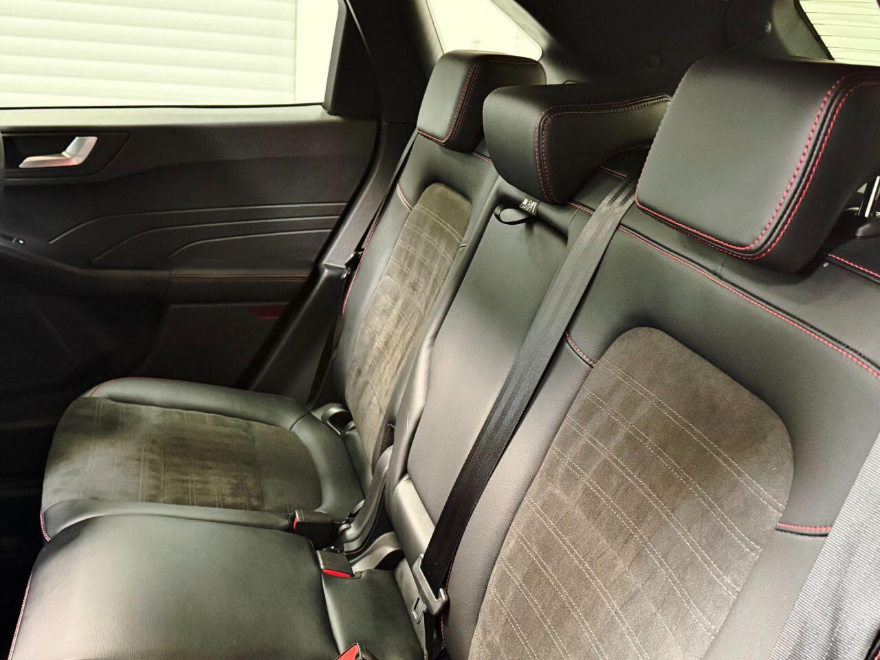 Ford Kuga view 35