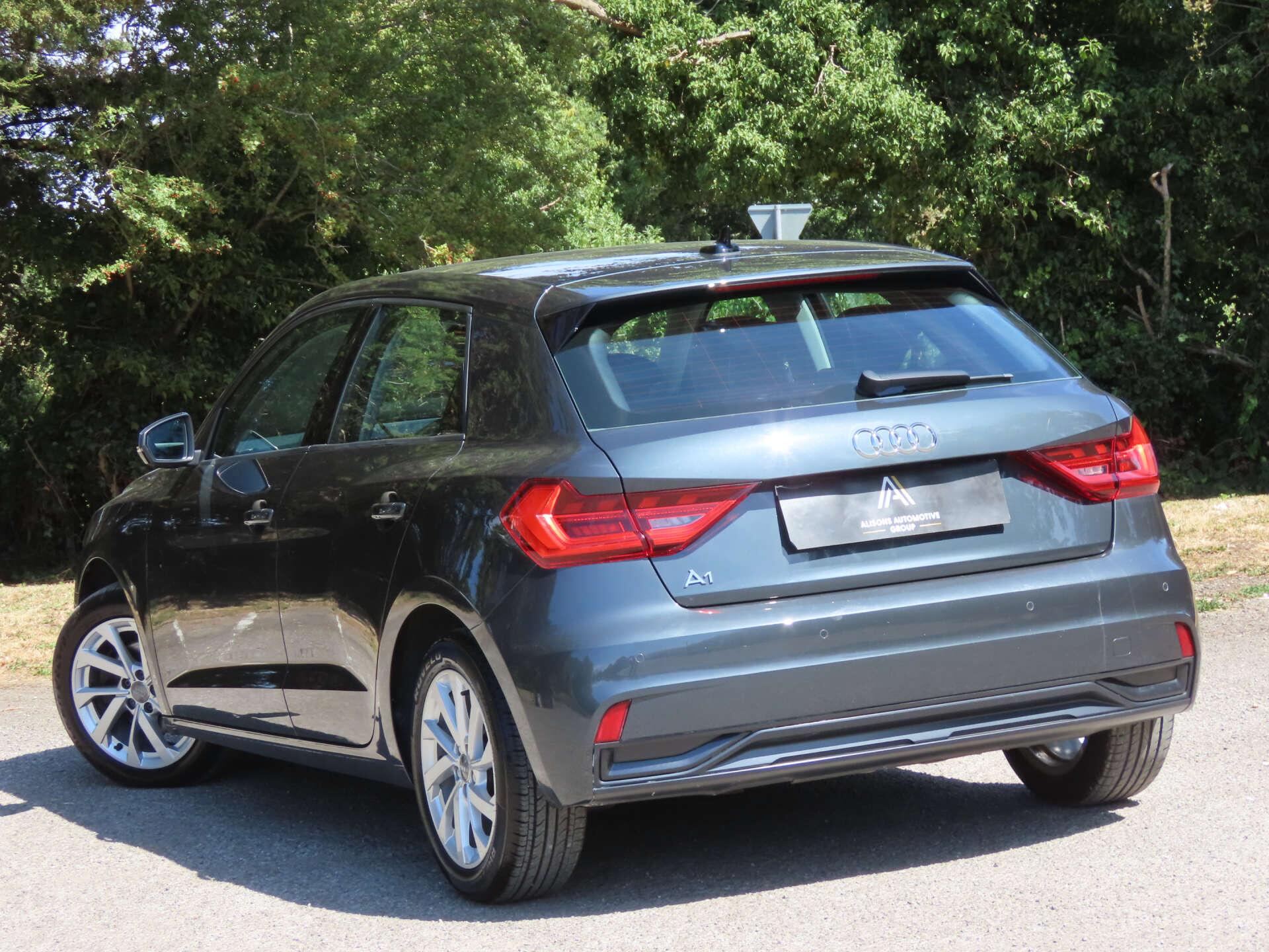 Audi A1 view 6