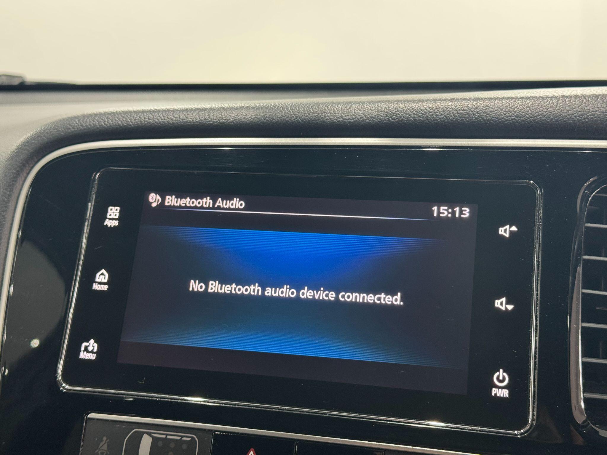 Mitsubishi Outlander view 16
