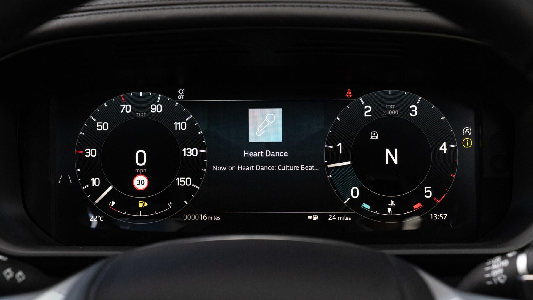 Land Rover Discovery view 20