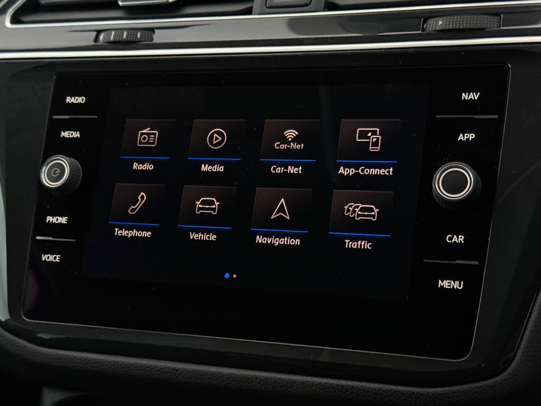 Volkswagen Tiguan view 32