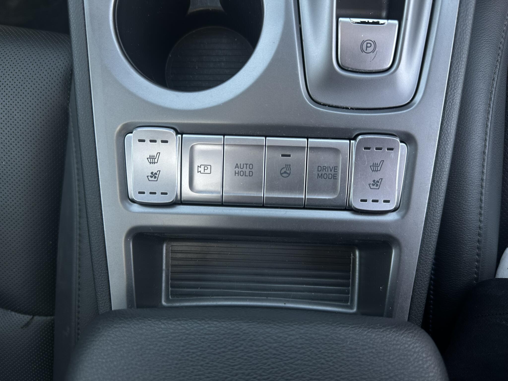 Hyundai Kona view 16