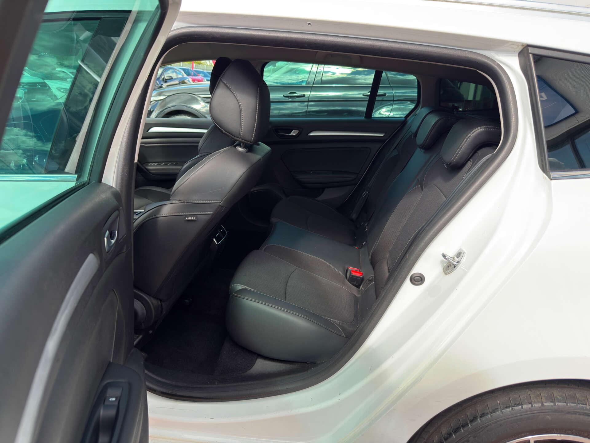 Renault Megane view 36