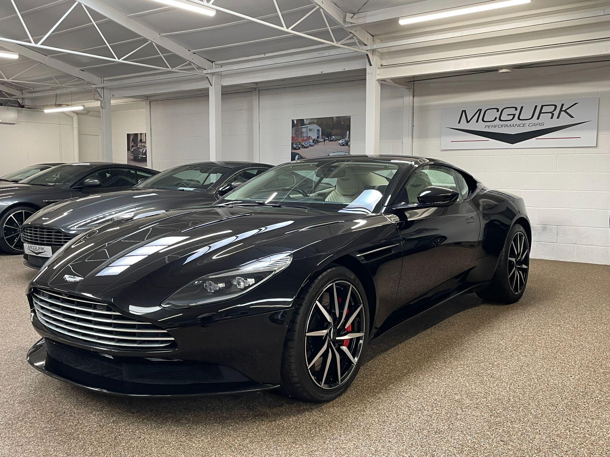 Aston Martin DB11