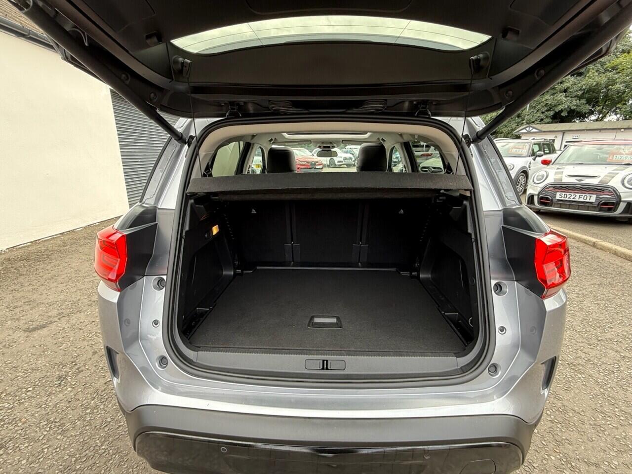 Citroen C5 Aircross view 23