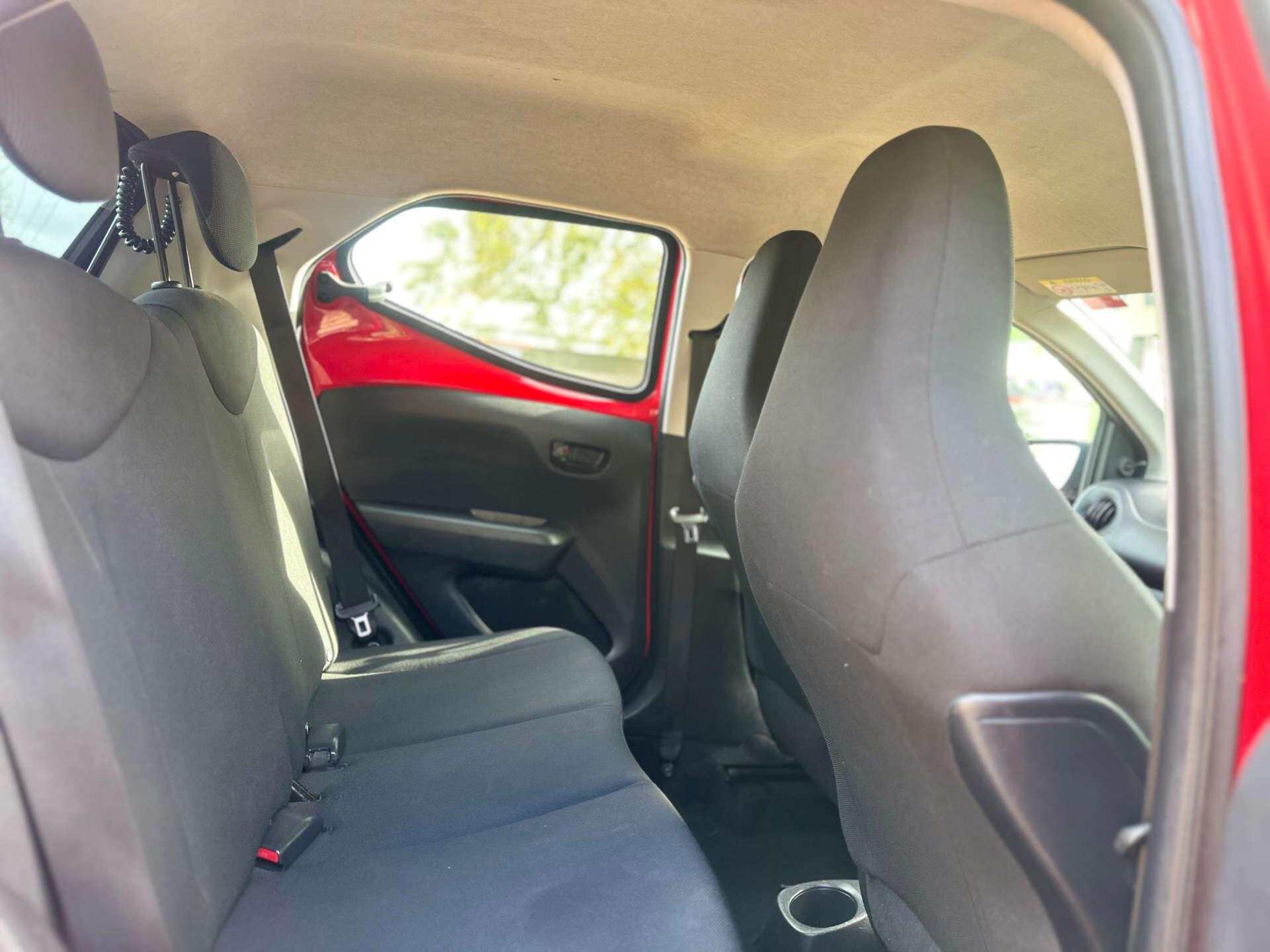 Toyota Aygo view 11