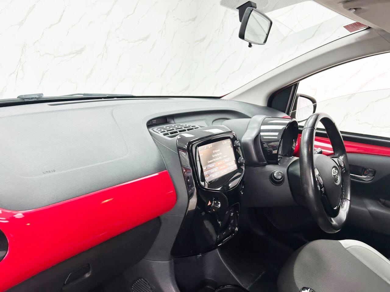 Toyota Aygo view 13