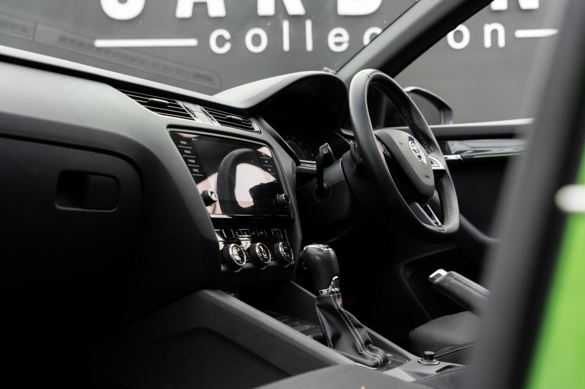 Skoda Octavia view 45