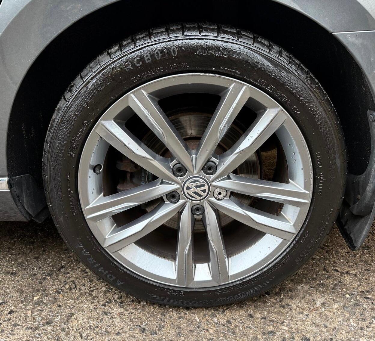 2015 Volkswagen Passat 2.0 BiTDI BlueMotion Tech GT DSG 4Motion Euro 6 (s/s) 4dr • 110,000 miles image 20