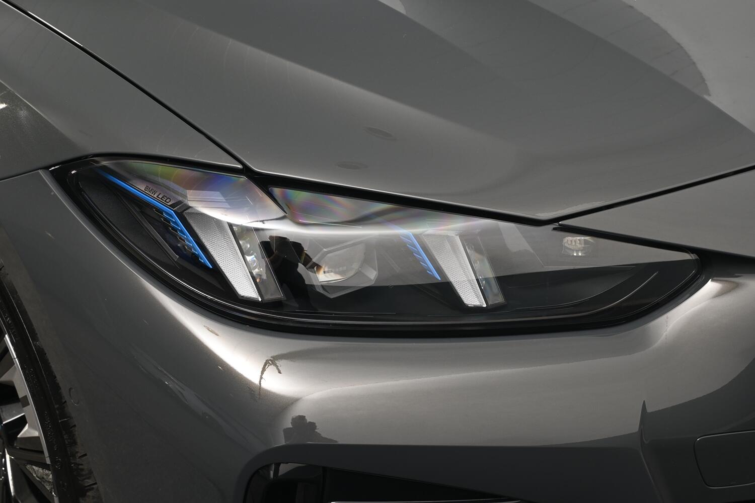 BMW i4 view 33