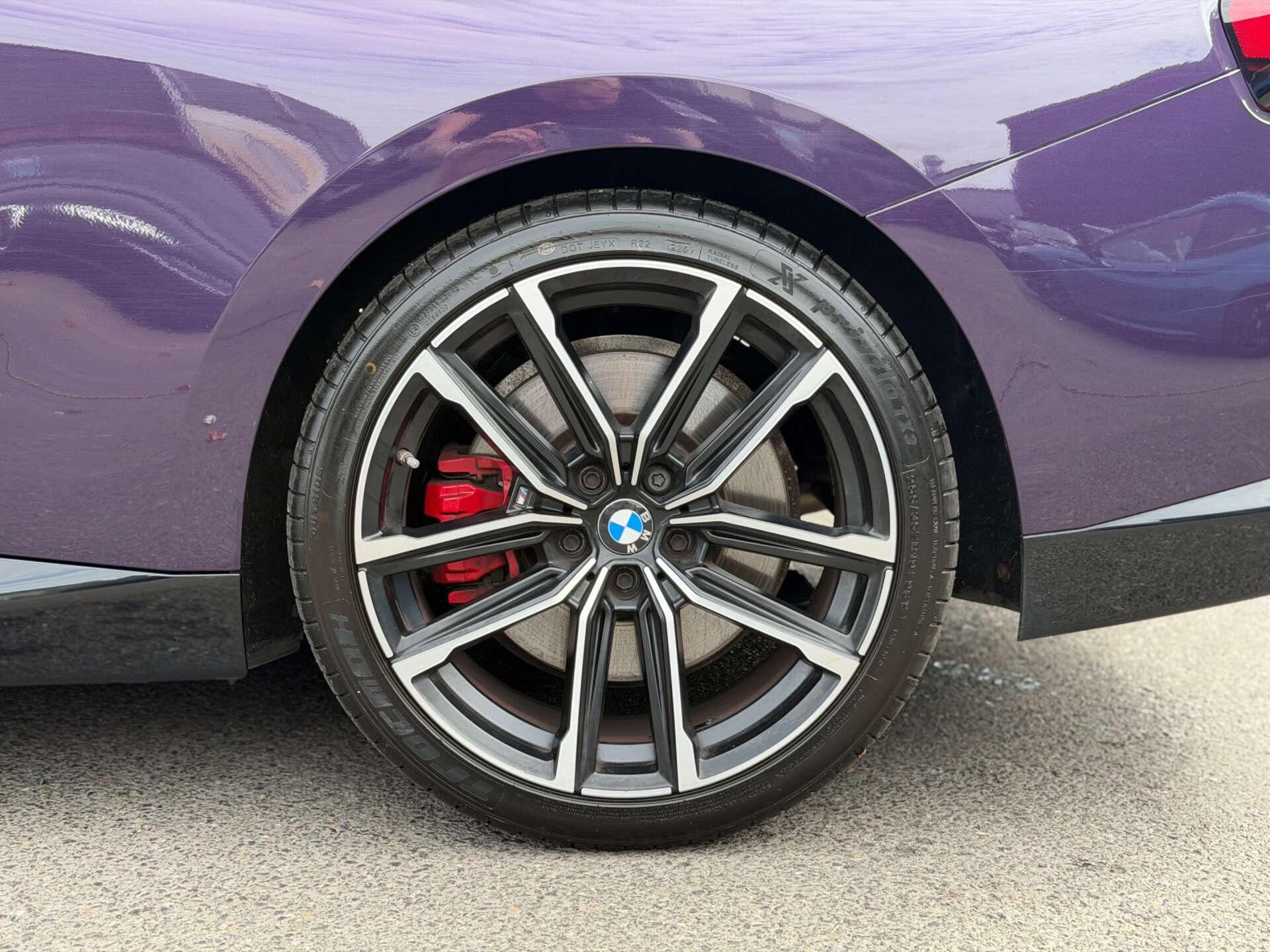 BMW 2 Series view 25