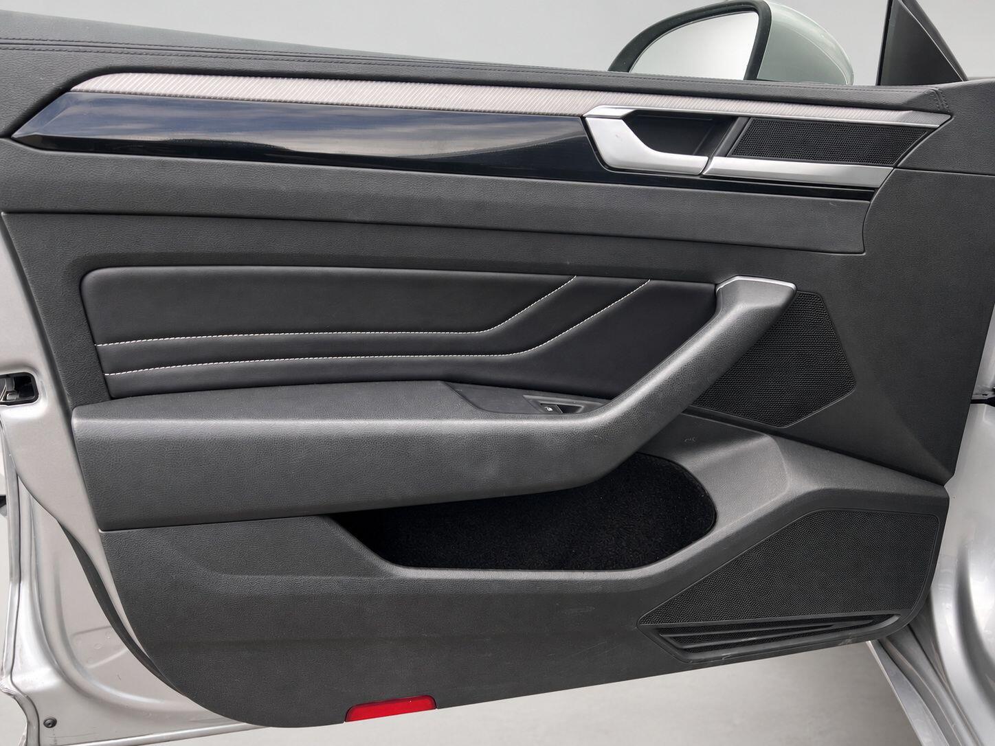 Volkswagen Arteon view 35