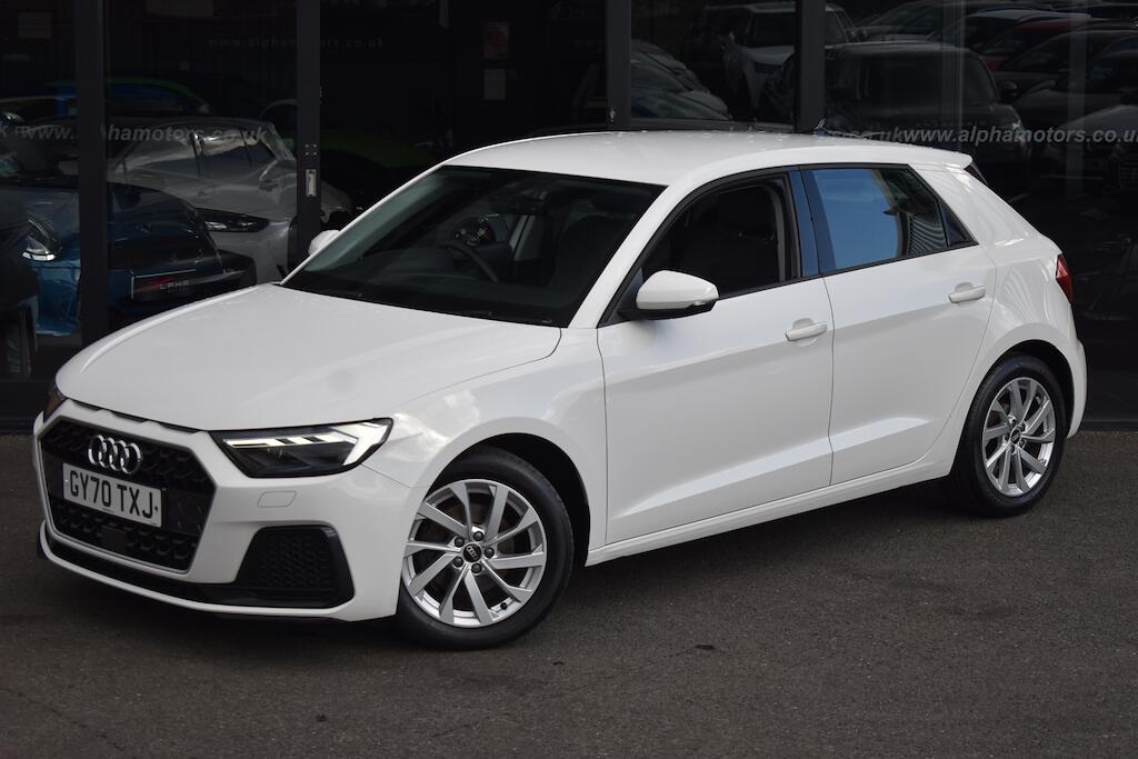 Audi A1 view 5