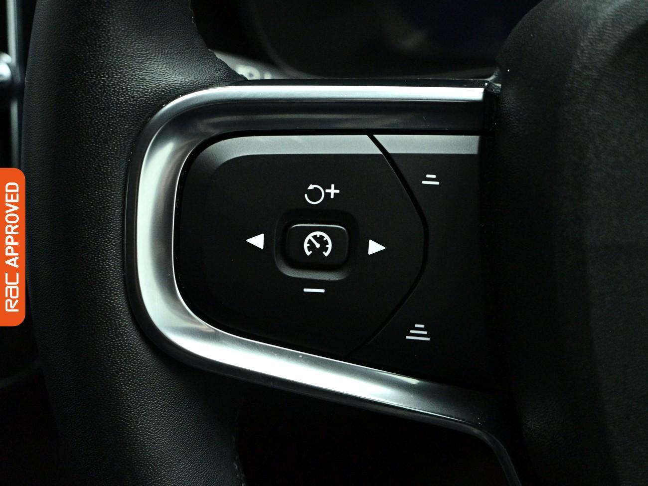 Volvo C40 view 24