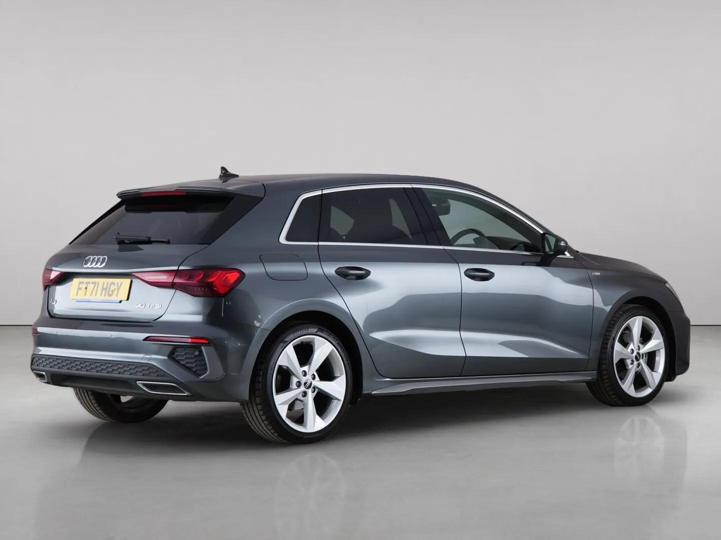 Audi A3 view 8