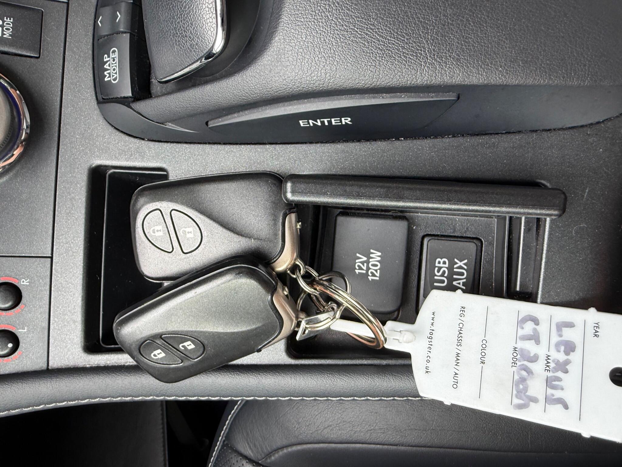 Lexus CT view 23
