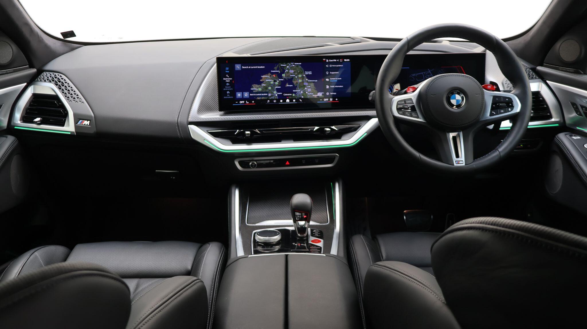 BMW XM view 4