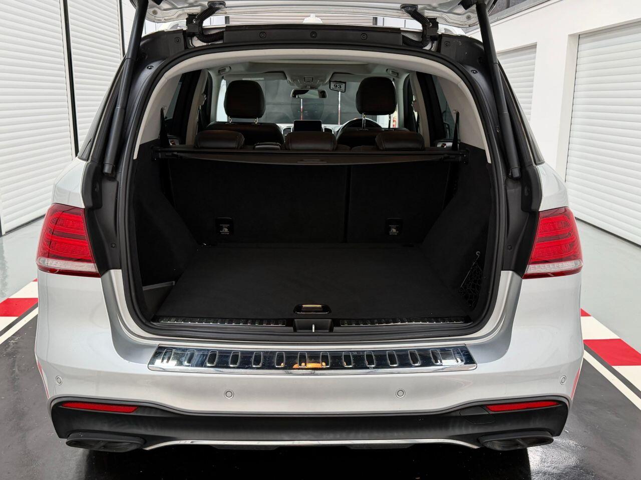 Mercedes-Benz Gle view 5