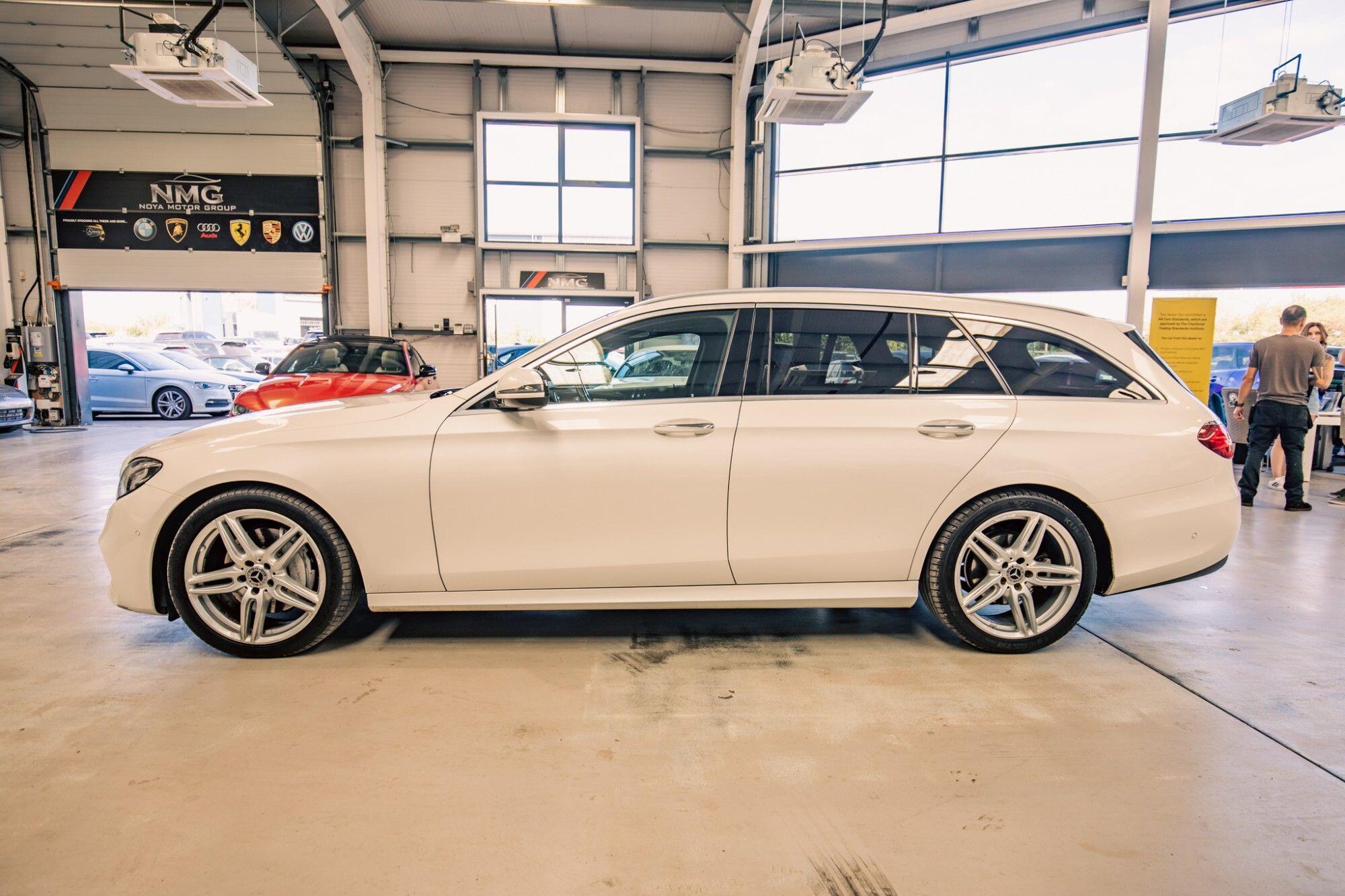 Mercedes-Benz E-Class view 27