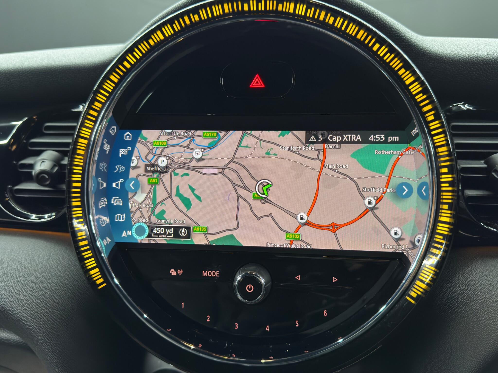 MINI Hatch view 27
