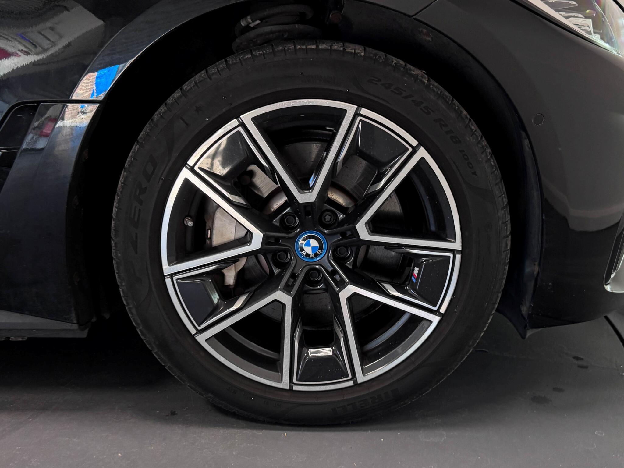 BMW I4 view 54