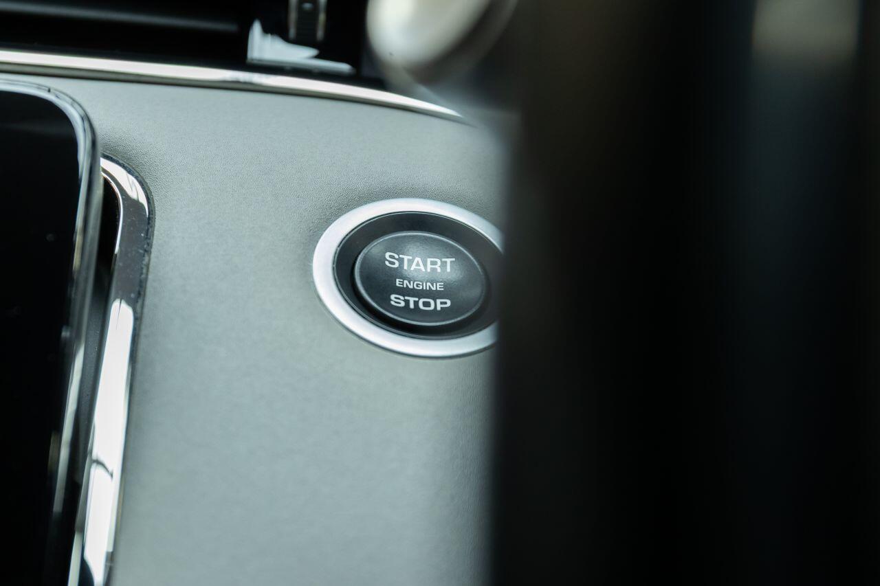Land Rover Range Rover Evoque view 44